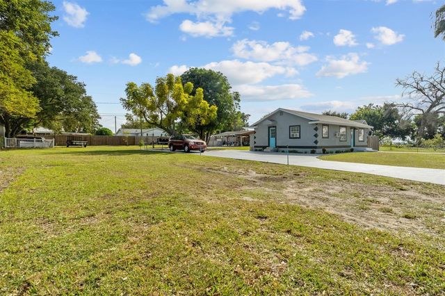 513 5TH STREET, Dundee, FL 33838