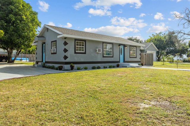 513 5TH STREET, Dundee, FL 33838