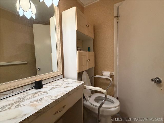 304 E Woodrow Place, Tulsa, OK 74106