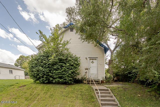 221 Segur Avenue, Toledo, OH 43609