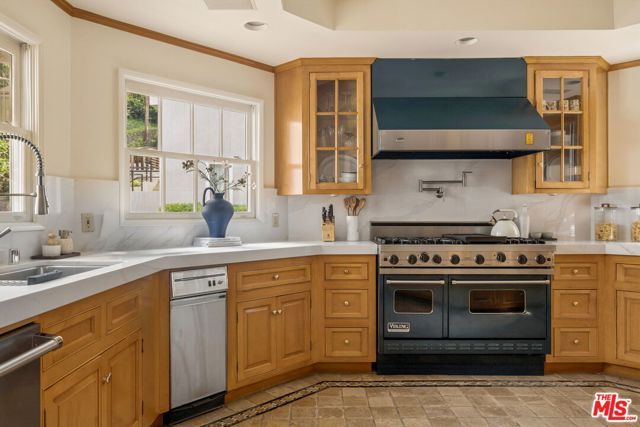 3833 Goodland Avenue, Studio City (los Angeles), CA 91604