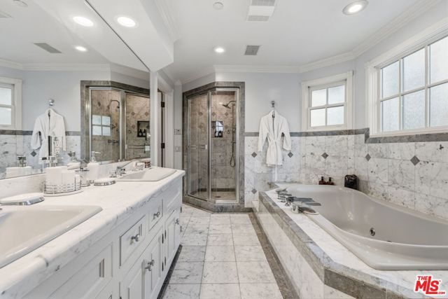 3833 Goodland Avenue, Studio City (los Angeles), CA 91604