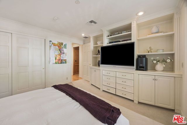 3833 Goodland Avenue, Studio City (los Angeles), CA 91604