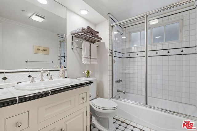 3833 Goodland Avenue, Studio City (los Angeles), CA 91604