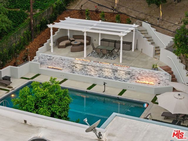 3833 Goodland Avenue, Studio City (los Angeles), CA 91604