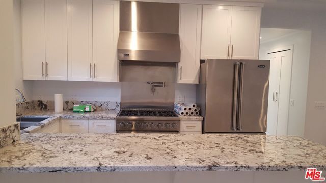 3833 Goodland Avenue, Studio City (los Angeles), CA 91604