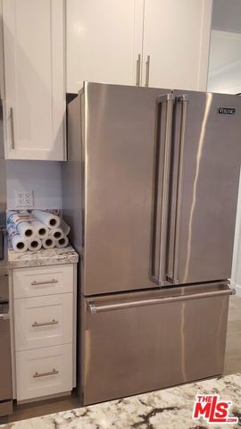 3833 Goodland Avenue, Studio City (los Angeles), CA 91604