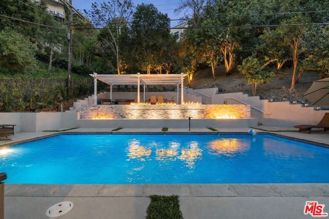 3833 Goodland Avenue, Studio City (los Angeles), CA 91604