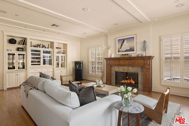 3833 Goodland Avenue, Studio City (los Angeles), CA 91604