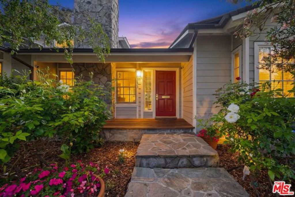 3833 Goodland Avenue, Studio City (los Angeles), CA 91604