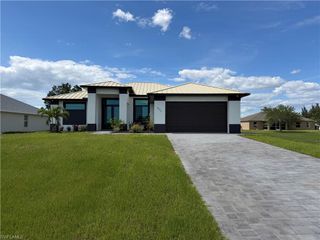 2903 NW 6th TER, Cape Coral, FL 33993