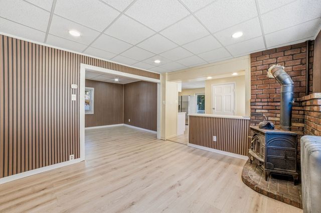11 Brook St, Marlborough, MA 01752