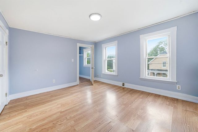 11 Brook St, Marlborough, MA 01752