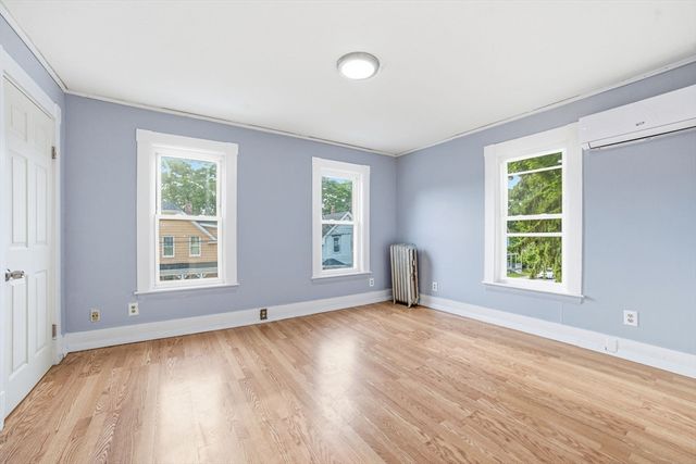 11 Brook St, Marlborough, MA 01752