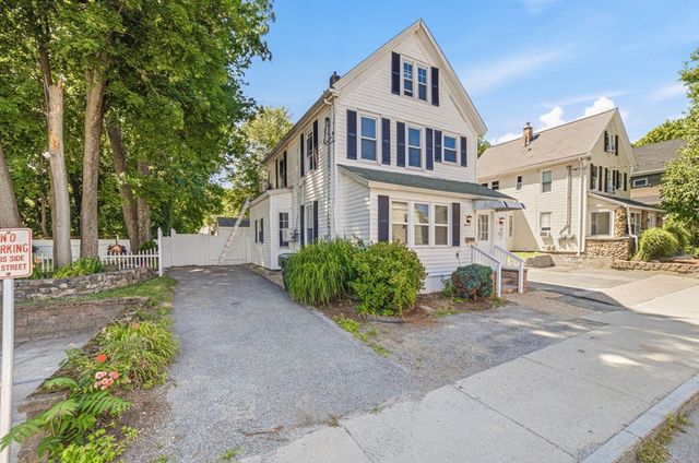 11 Brook St, Marlborough, MA 01752