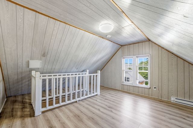 11 Brook St, Marlborough, MA 01752