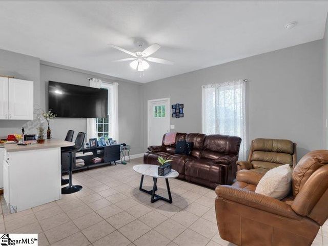 214 Deerwood Trail, Walhalla, SC 29691