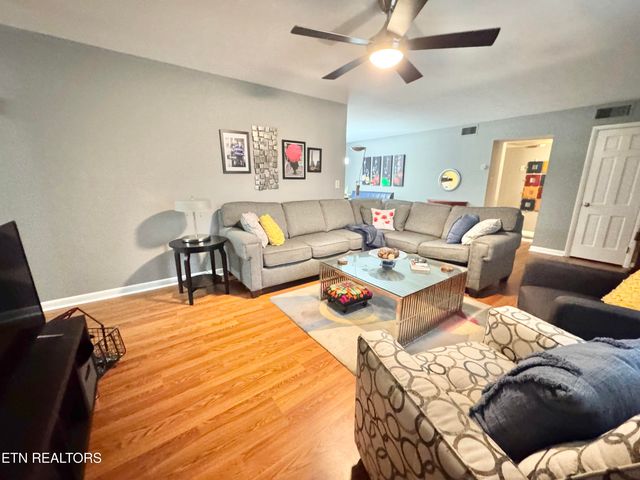 4208 Spar Drive, Knoxville, TN 37918