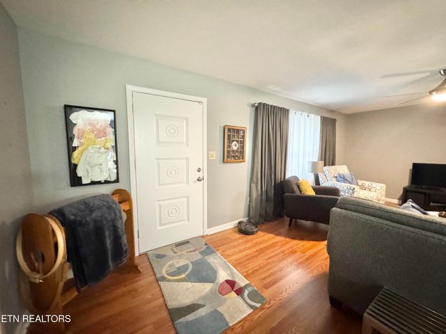 4208 Spar Drive, Knoxville, TN 37918