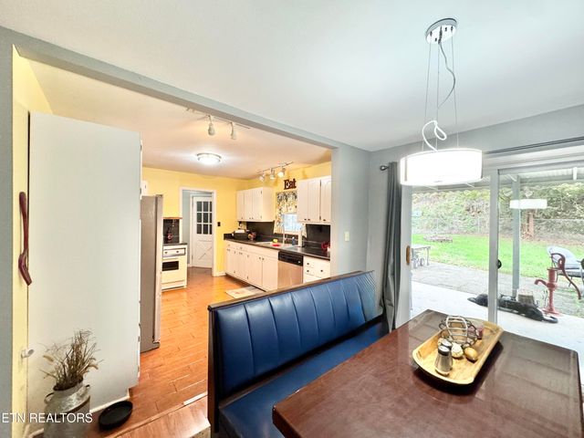 4208 Spar Drive, Knoxville, TN 37918