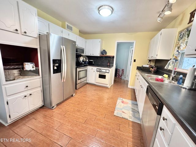 4208 Spar Drive, Knoxville, TN 37918