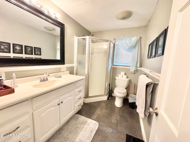 4208 Spar Drive, Knoxville, TN 37918