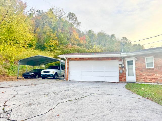 4208 Spar Drive, Knoxville, TN 37918