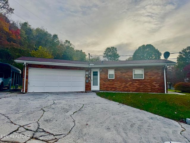 4208 Spar Drive, Knoxville, TN 37918
