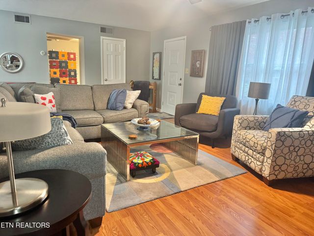 4208 Spar Drive, Knoxville, TN 37918