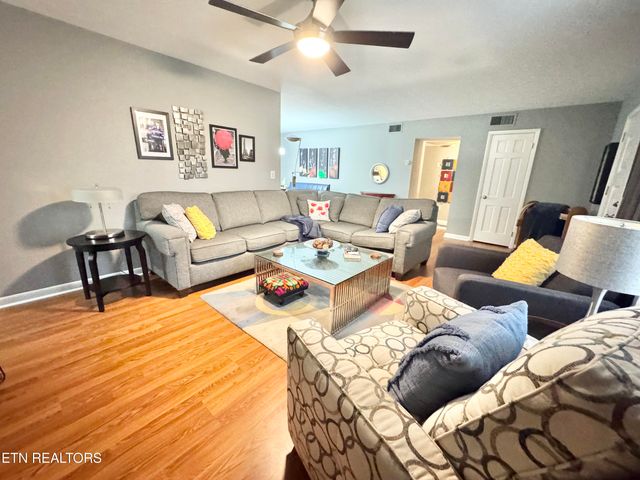 4208 Spar Drive, Knoxville, TN 37918