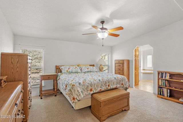 2151 W Desert Serenity Place, Vail, AZ 85641