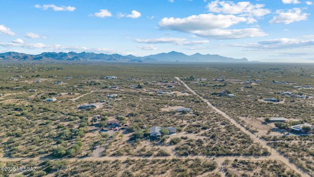 2151 W Desert Serenity Place, Vail, AZ 85641