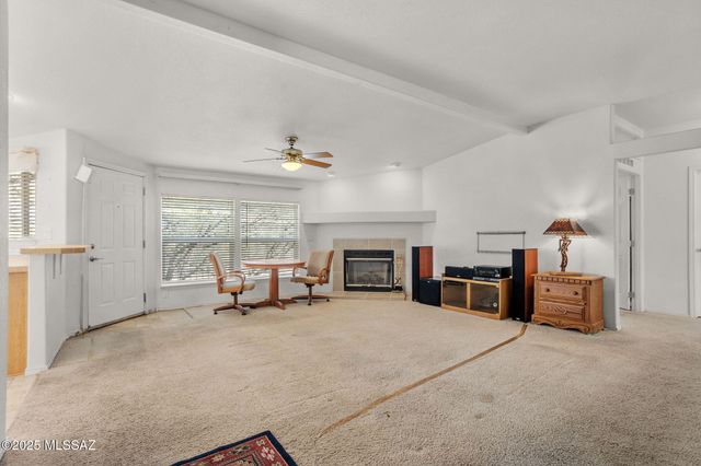 2151 W Desert Serenity Place, Vail, AZ 85641