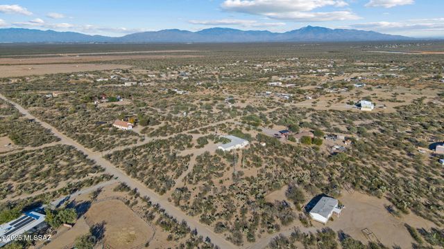 2151 W Desert Serenity Place, Vail, AZ 85641