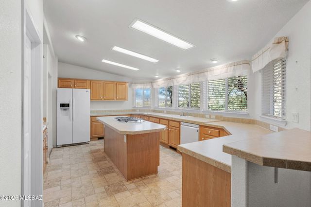 2151 W Desert Serenity Place, Vail, AZ 85641