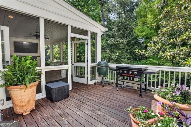 897 Glenbrook Drive NW, Atlanta, GA 30318