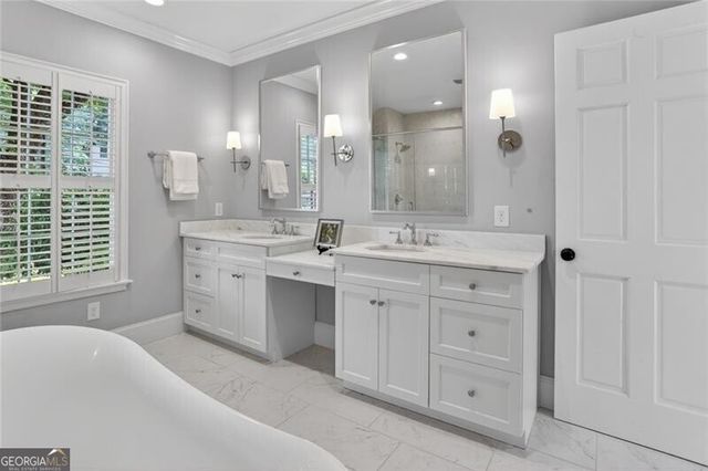 897 Glenbrook Drive NW, Atlanta, GA 30318