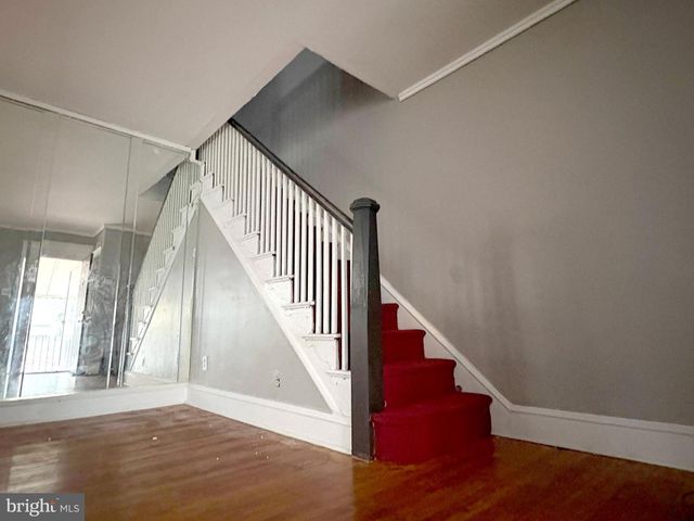 233 BARRINGTON RD, Upper Darby, PA 19082