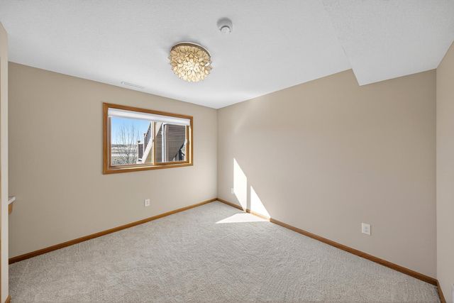 5315 Castleview Drive NW, Rochester, MN 55901