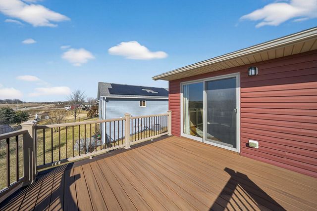 5315 Castleview Drive NW, Rochester, MN 55901