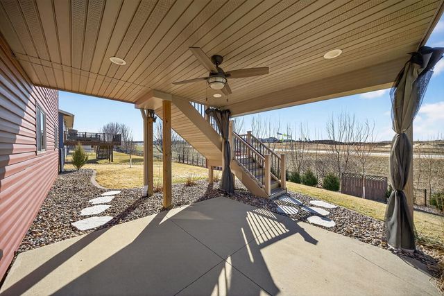 5315 Castleview Drive NW, Rochester, MN 55901