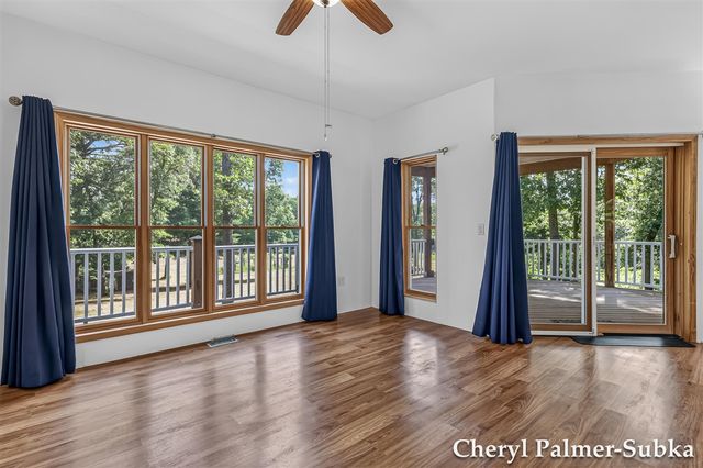 8090 E Lake Road, Twin Lake, MI 49457