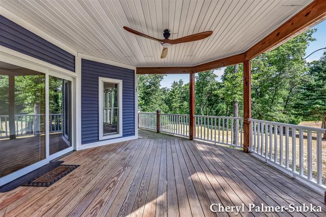 8090 E Lake Road, Twin Lake, MI 49457