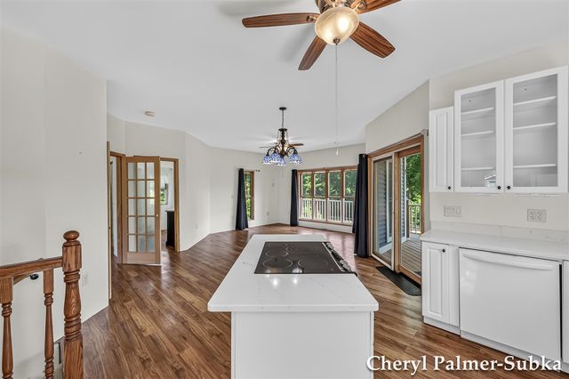 8090 E Lake Road, Twin Lake, MI 49457