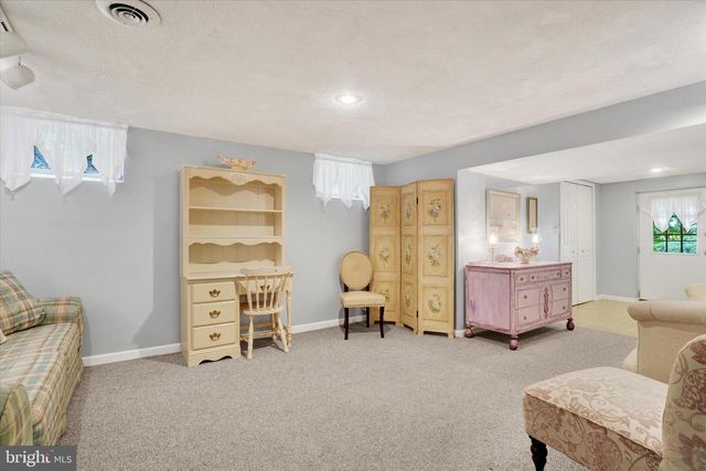 13228 FRANK RD, New Freedom, PA 17349