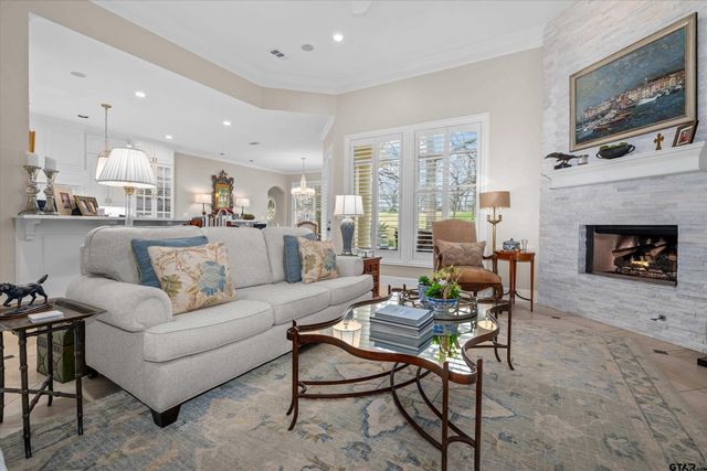 4306 Cascades Boulevard, Tyler, TX 75709