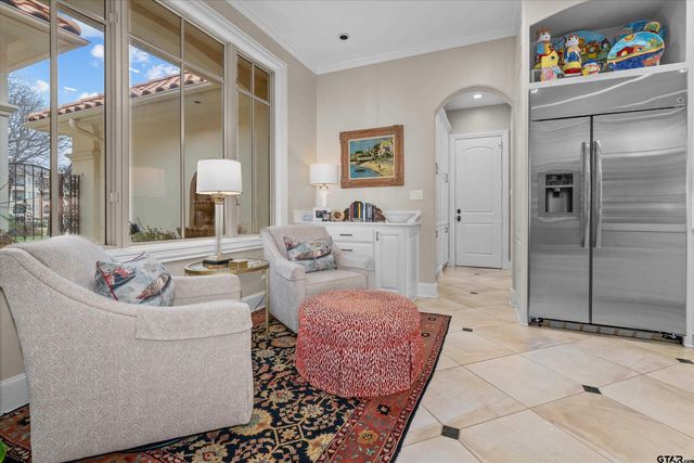 4306 Cascades Boulevard, Tyler, TX 75709