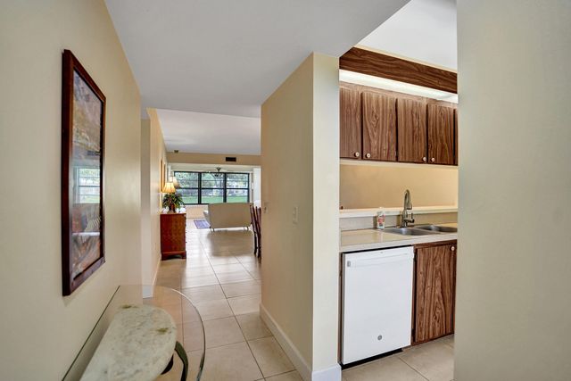 6037 Balboa Circle 101, Boca Raton, FL 33433
