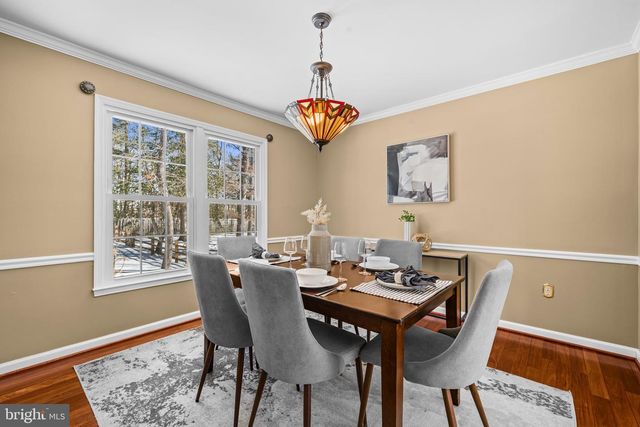 8309 MAGIC LEAF RD, Springfield, VA 22153