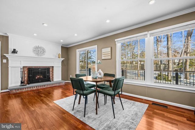 8309 MAGIC LEAF RD, Springfield, VA 22153